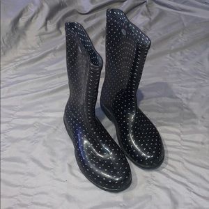Rain boots